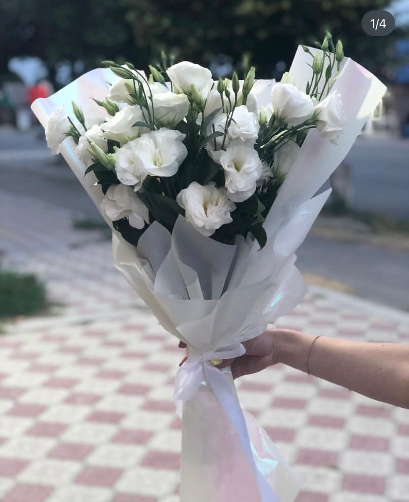 Ramo de Lisianthus Blancos - Flores a Domicilio